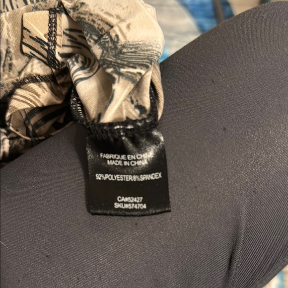 ✨ Bizz Girl Y2K Swirl Print Halter Maxi Dress - Size Small ✨ - Picture 7 of 7